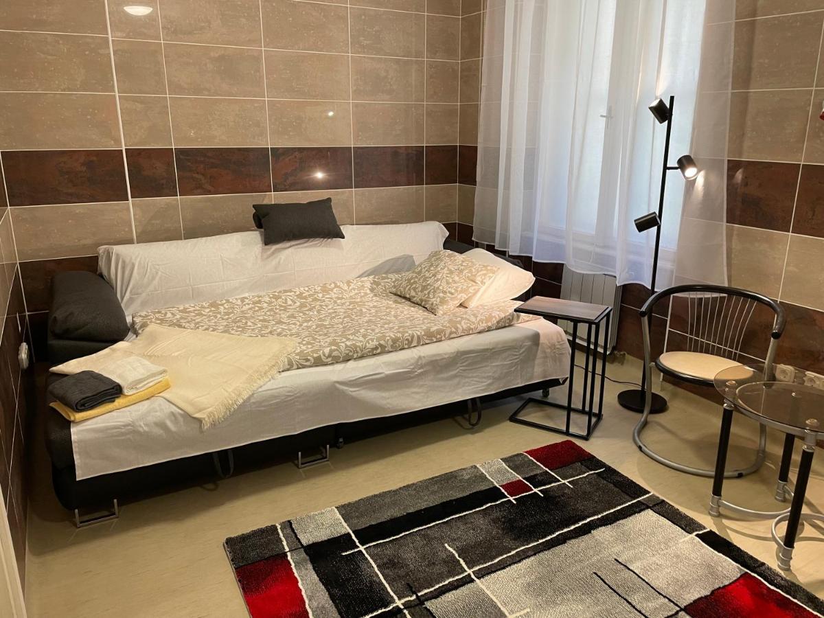 Buda Castle Apartment Budapest Bagian luar foto