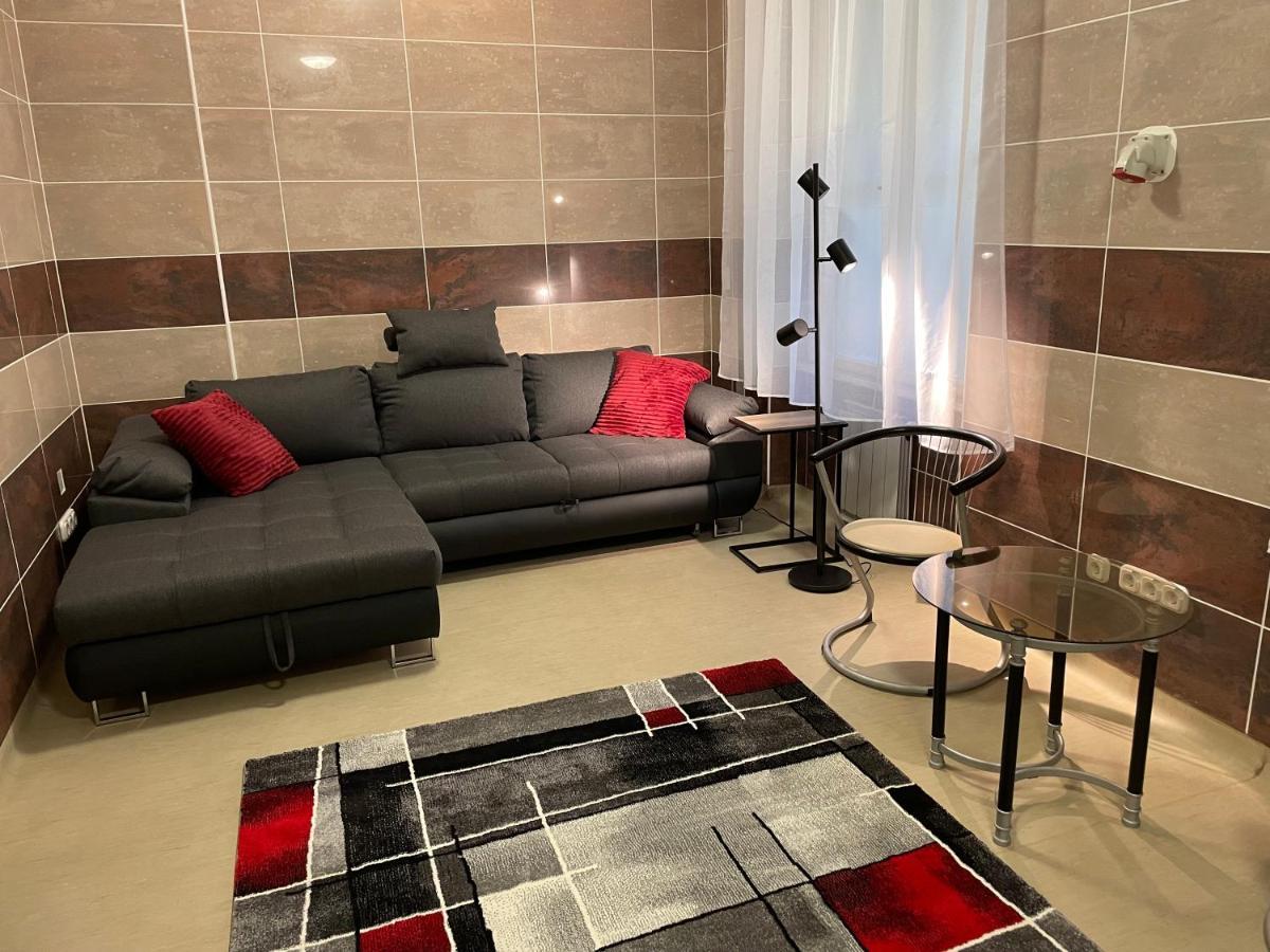 Buda Castle Apartment Budapest Bagian luar foto